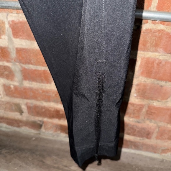 Men’s Nike Basketball Joggers - Picture 9 of 9